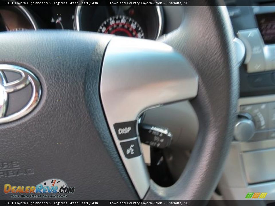 2011 Toyota Highlander V6 Cypress Green Pearl / Ash Photo #19