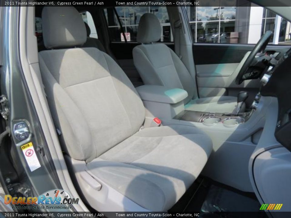2011 Toyota Highlander V6 Cypress Green Pearl / Ash Photo #24