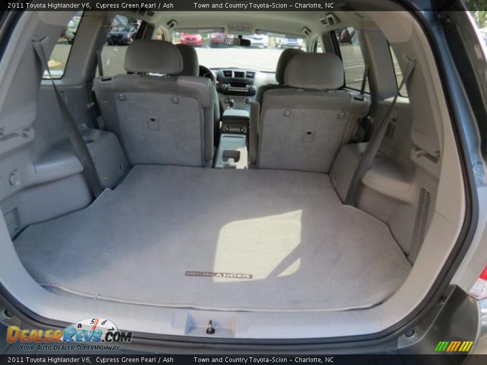 2011 Toyota Highlander V6 Cypress Green Pearl / Ash Photo #29