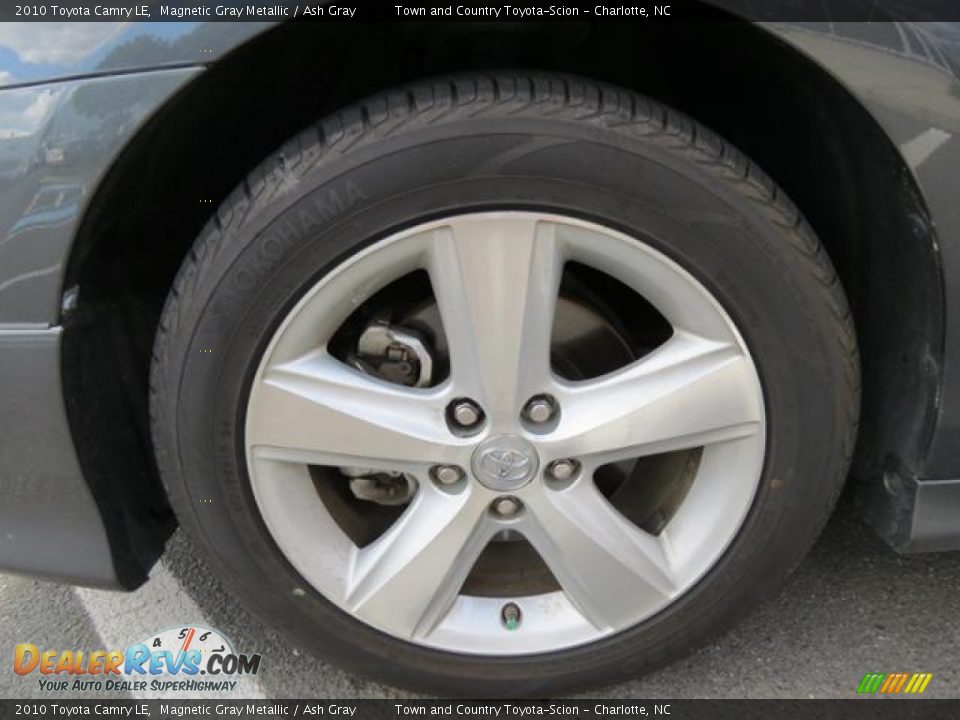 2010 Toyota Camry LE Magnetic Gray Metallic / Ash Gray Photo #4