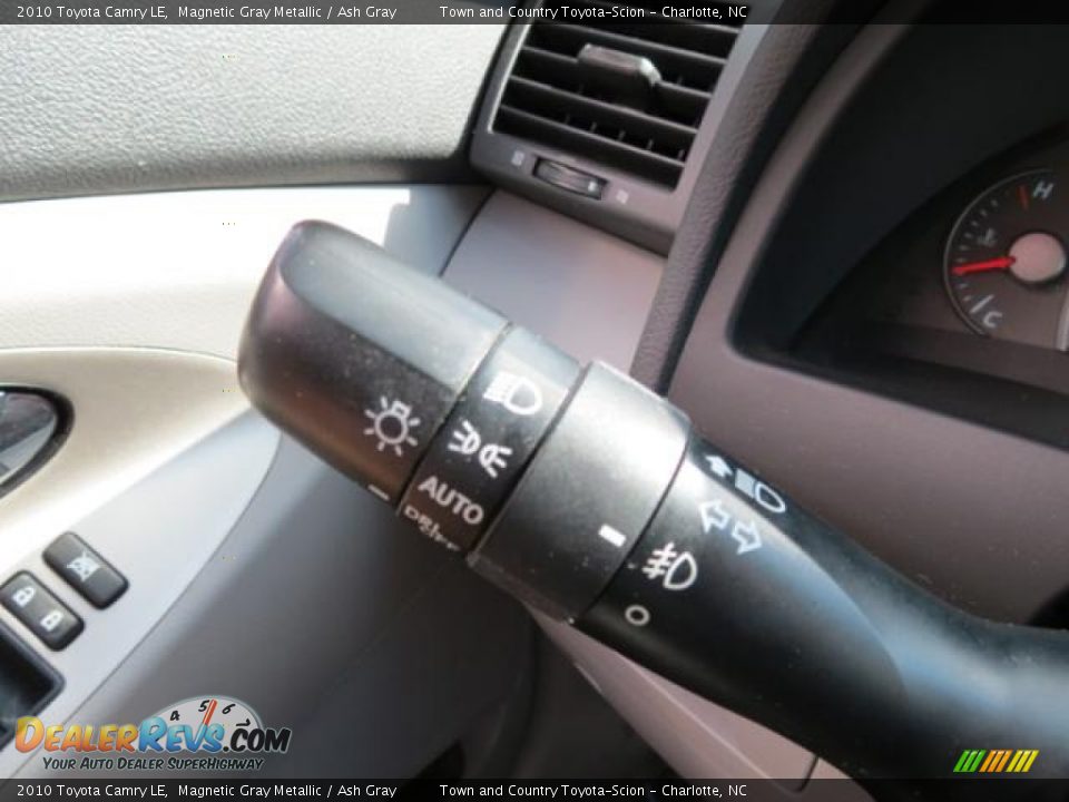 2010 Toyota Camry LE Magnetic Gray Metallic / Ash Gray Photo #18