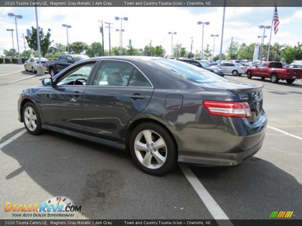 2010 Toyota Camry LE Magnetic Gray Metallic / Ash Gray Photo #29