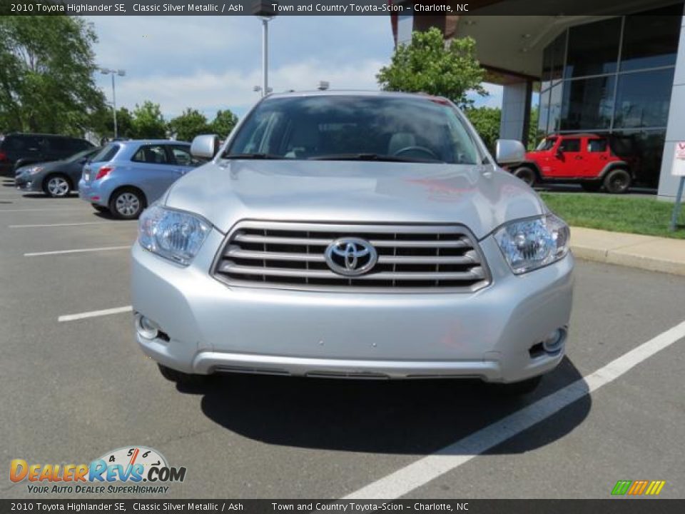 2010 Toyota Highlander SE Classic Silver Metallic / Ash Photo #2