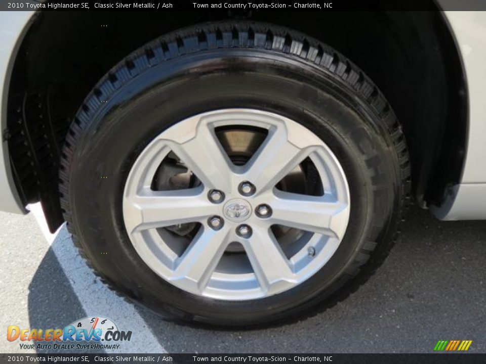 2010 Toyota Highlander SE Classic Silver Metallic / Ash Photo #4