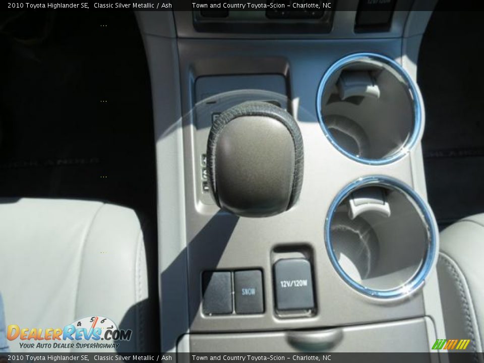 2010 Toyota Highlander SE Classic Silver Metallic / Ash Photo #20