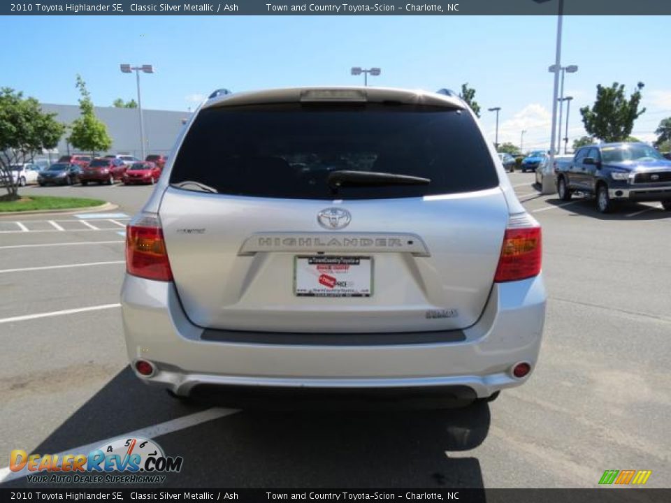 2010 Toyota Highlander SE Classic Silver Metallic / Ash Photo #35