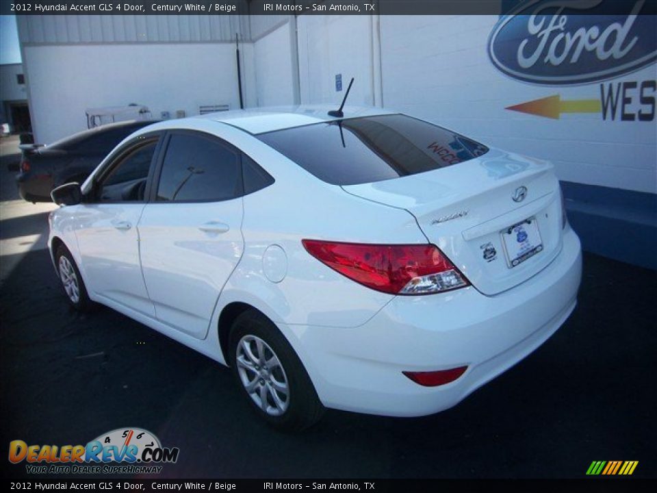 2012 Hyundai Accent GLS 4 Door Century White / Beige Photo #8