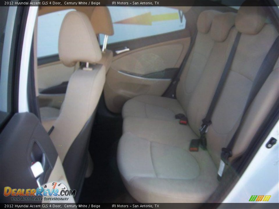 2012 Hyundai Accent GLS 4 Door Century White / Beige Photo #14