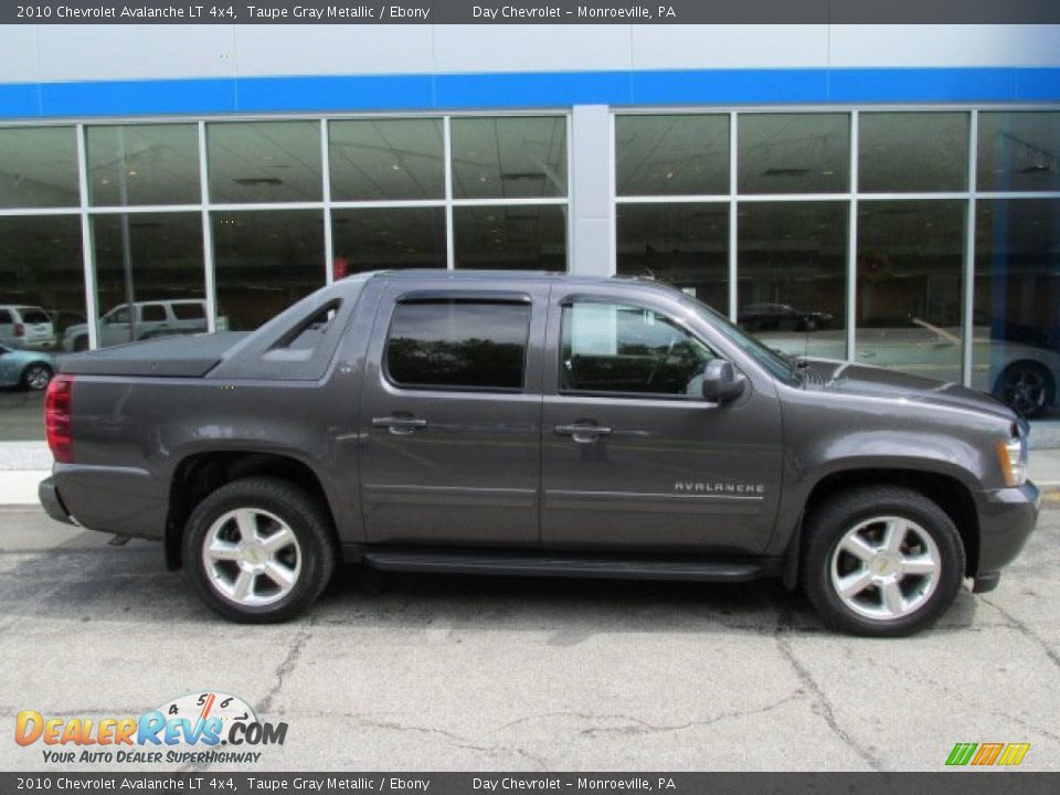 2010 Chevrolet Avalanche LT 4x4 Taupe Gray Metallic / Ebony Photo #2