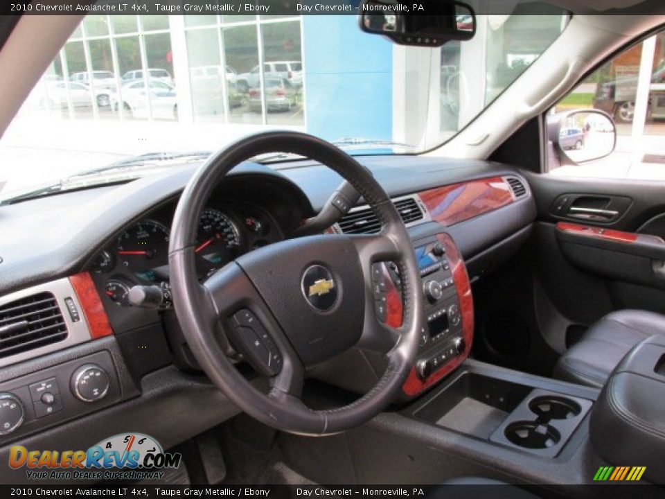2010 Chevrolet Avalanche LT 4x4 Taupe Gray Metallic / Ebony Photo #13