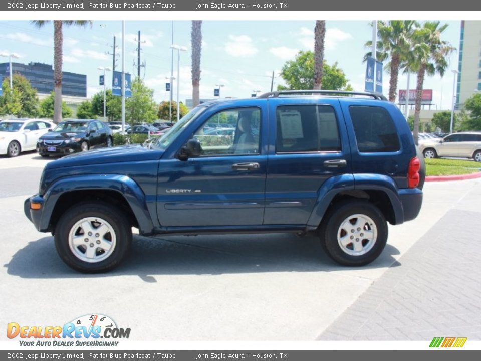 Patriot Blue Pearlcoat 2002 Jeep Liberty Limited Photo #5