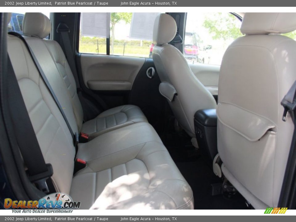 2002 Jeep Liberty Limited Patriot Blue Pearlcoat / Taupe Photo #14