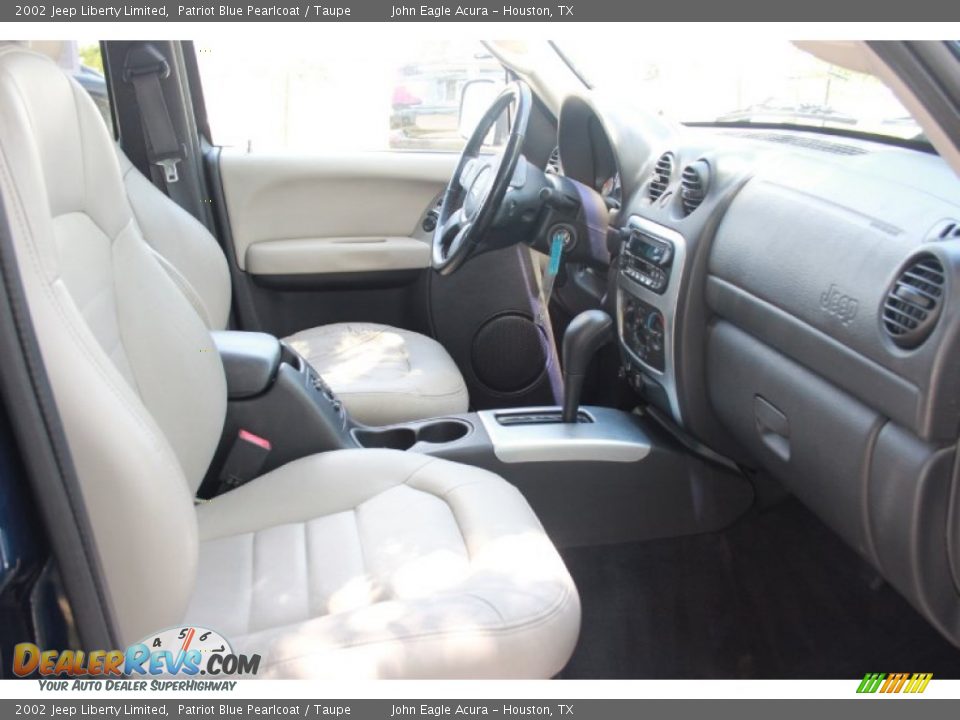 2002 Jeep Liberty Limited Patriot Blue Pearlcoat / Taupe Photo #16