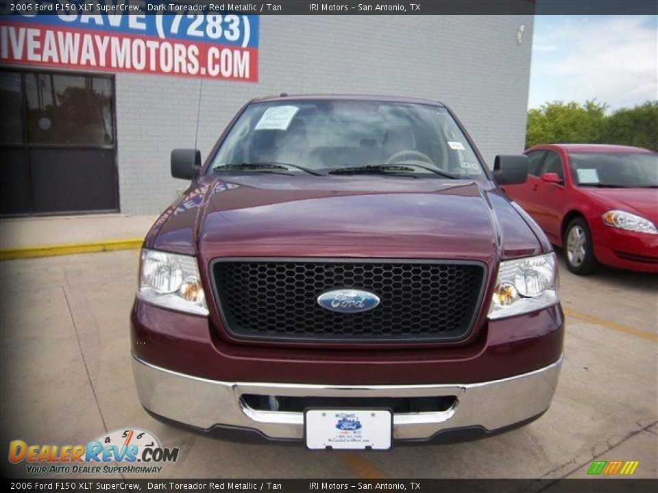 2006 Ford F150 XLT SuperCrew Dark Toreador Red Metallic / Tan Photo #2