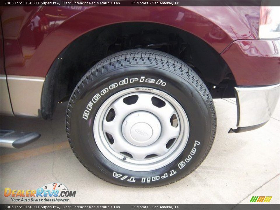 2006 Ford F150 XLT SuperCrew Dark Toreador Red Metallic / Tan Photo #4