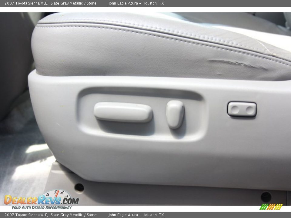 2007 Toyota Sienna XLE Slate Gray Metallic / Stone Photo #18