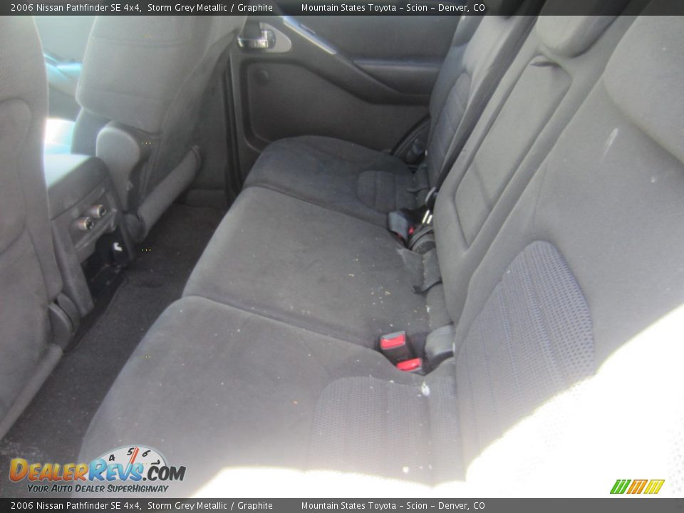 2006 Nissan Pathfinder SE 4x4 Storm Grey Metallic / Graphite Photo #7