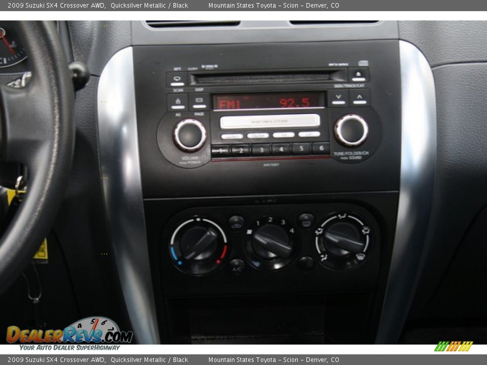 2009 Suzuki SX4 Crossover AWD Quicksilver Metallic / Black Photo #13