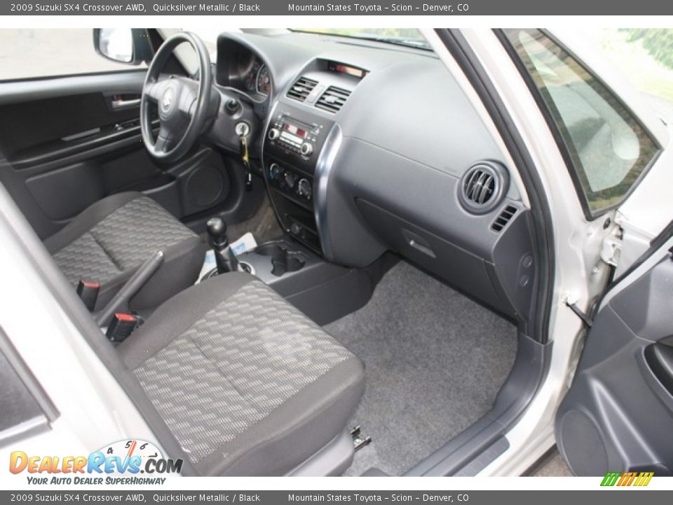 2009 Suzuki SX4 Crossover AWD Quicksilver Metallic / Black Photo #14