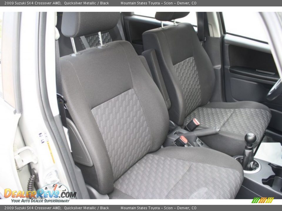 2009 Suzuki SX4 Crossover AWD Quicksilver Metallic / Black Photo #16
