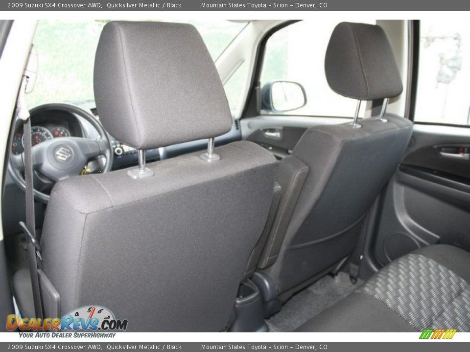 2009 Suzuki SX4 Crossover AWD Quicksilver Metallic / Black Photo #17