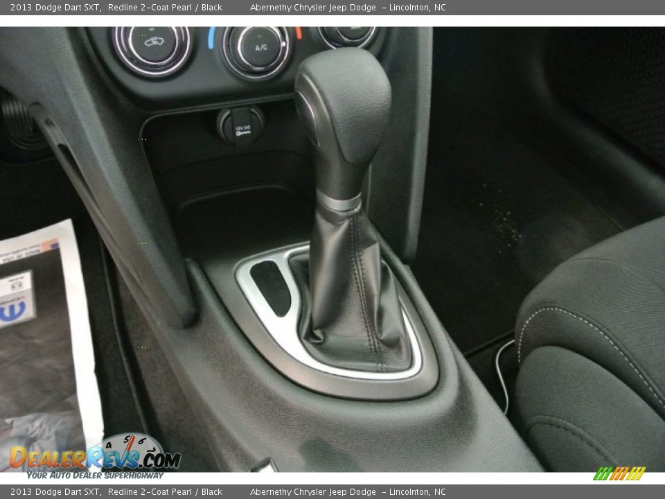 2013 Dodge Dart SXT Redline 2-Coat Pearl / Black Photo #11