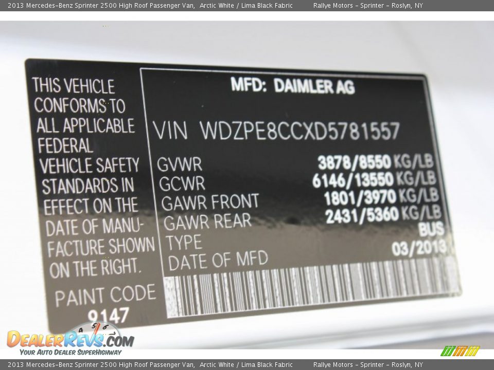 2013 Mercedes-Benz Sprinter 2500 High Roof Passenger Van Arctic White / Lima Black Fabric Photo #18