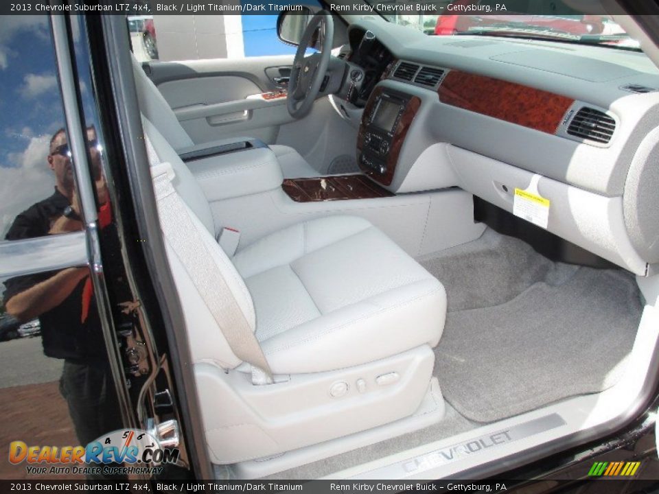 2013 Chevrolet Suburban LTZ 4x4 Black / Light Titanium/Dark Titanium Photo #6
