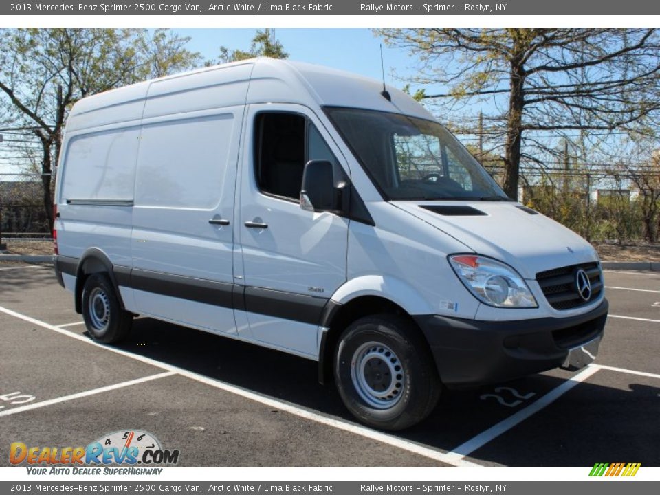 2013 Mercedes-Benz Sprinter 2500 Cargo Van Arctic White / Lima Black Fabric Photo #8