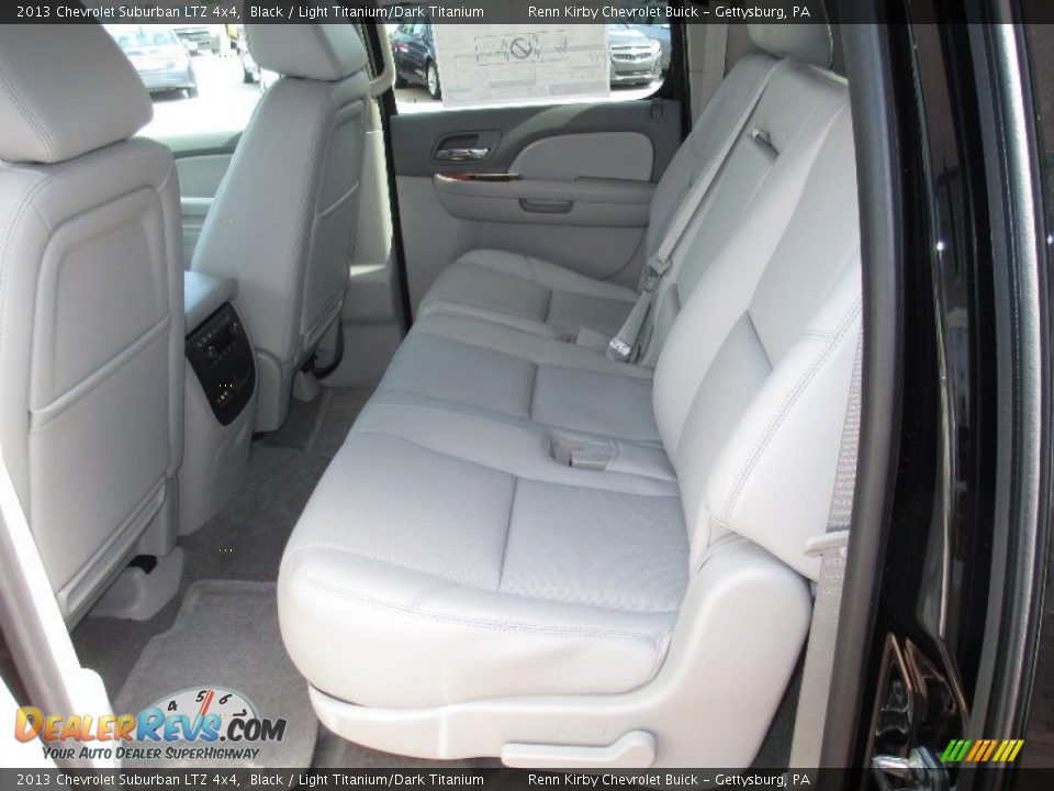 2013 Chevrolet Suburban LTZ 4x4 Black / Light Titanium/Dark Titanium Photo #19