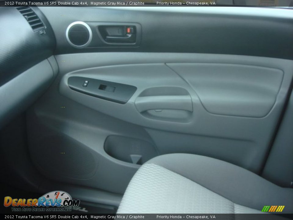 2012 Toyota Tacoma V6 SR5 Double Cab 4x4 Magnetic Gray Mica / Graphite Photo #26