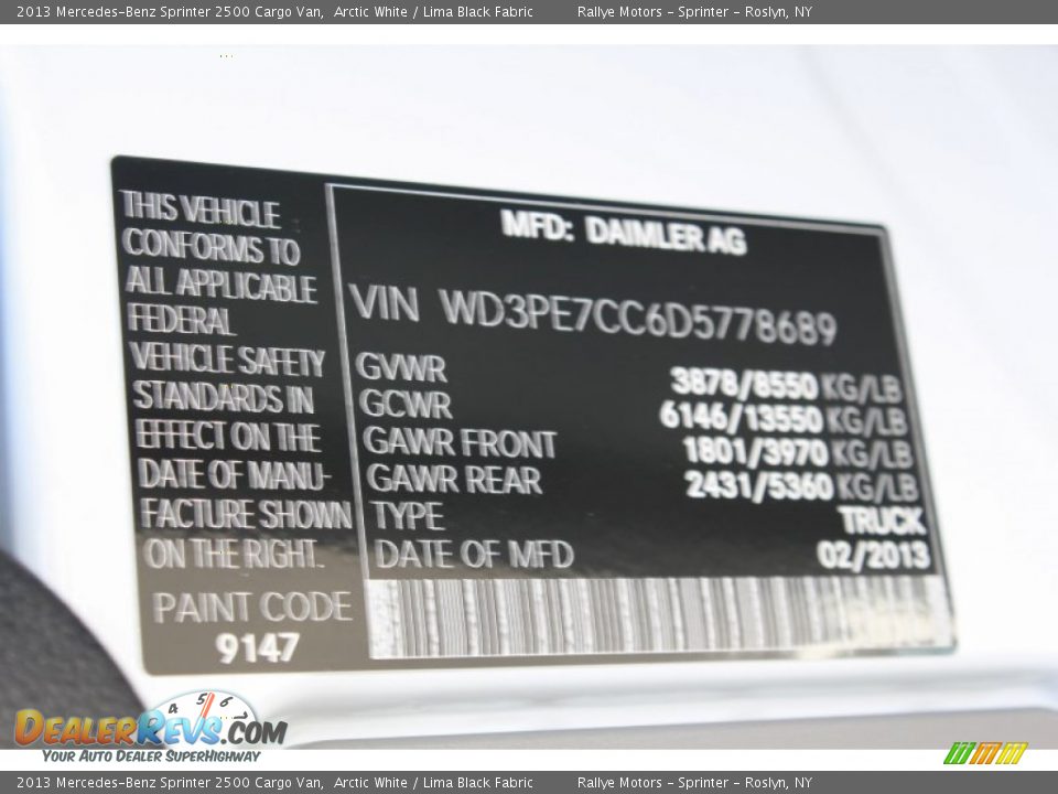 2013 Mercedes-Benz Sprinter 2500 Cargo Van Arctic White / Lima Black Fabric Photo #18