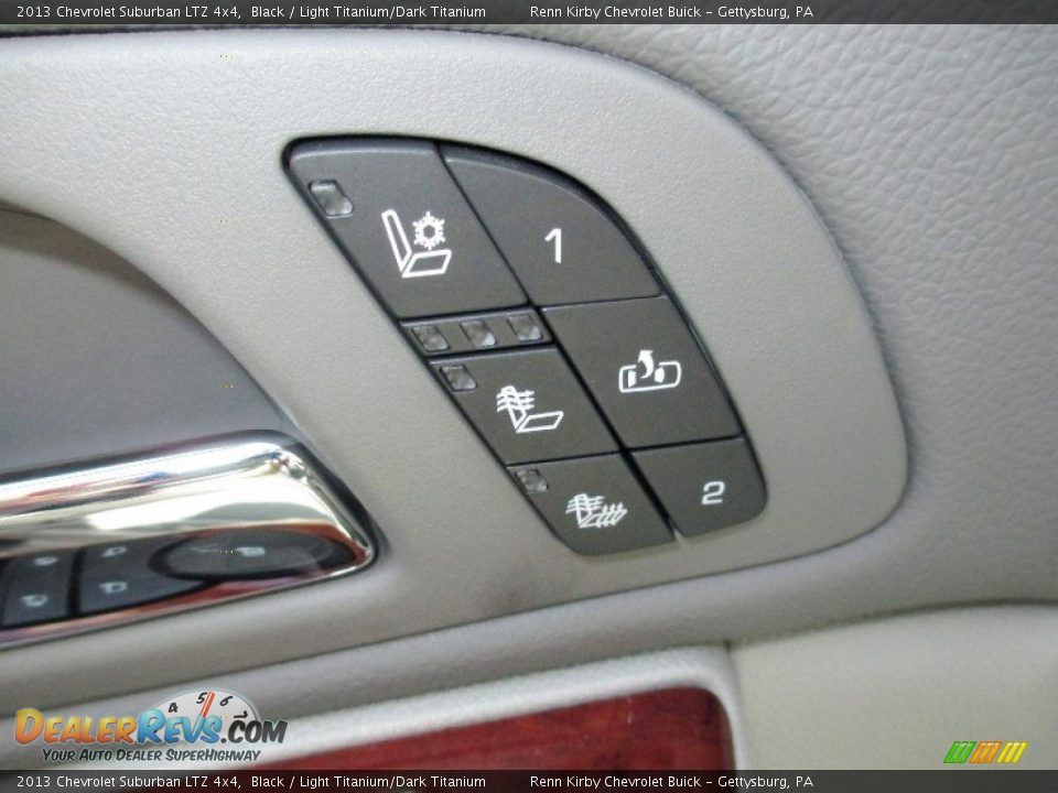 2013 Chevrolet Suburban LTZ 4x4 Black / Light Titanium/Dark Titanium Photo #30