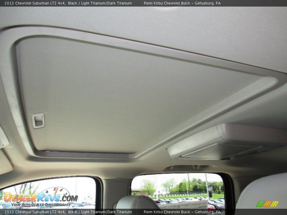 2013 Chevrolet Suburban LTZ 4x4 Black / Light Titanium/Dark Titanium Photo #35