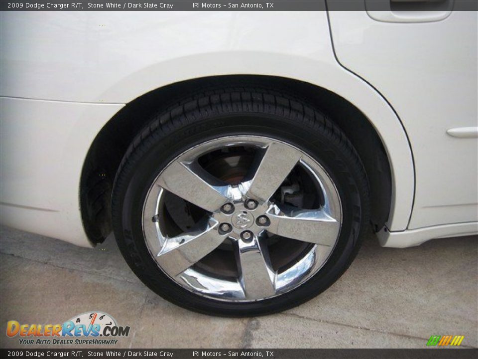 2009 Dodge Charger R/T Stone White / Dark Slate Gray Photo #5