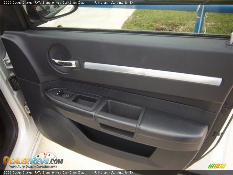 2009 Dodge Charger R/T Stone White / Dark Slate Gray Photo #20