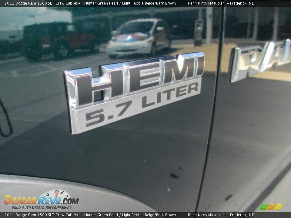 2011 Dodge Ram 1500 SLT Crew Cab 4x4 Hunter Green Pearl / Light Pebble Beige/Bark Brown Photo #10