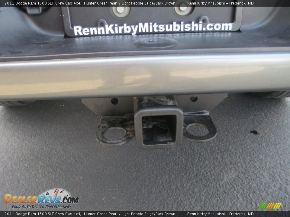 2011 Dodge Ram 1500 SLT Crew Cab 4x4 Hunter Green Pearl / Light Pebble Beige/Bark Brown Photo #14
