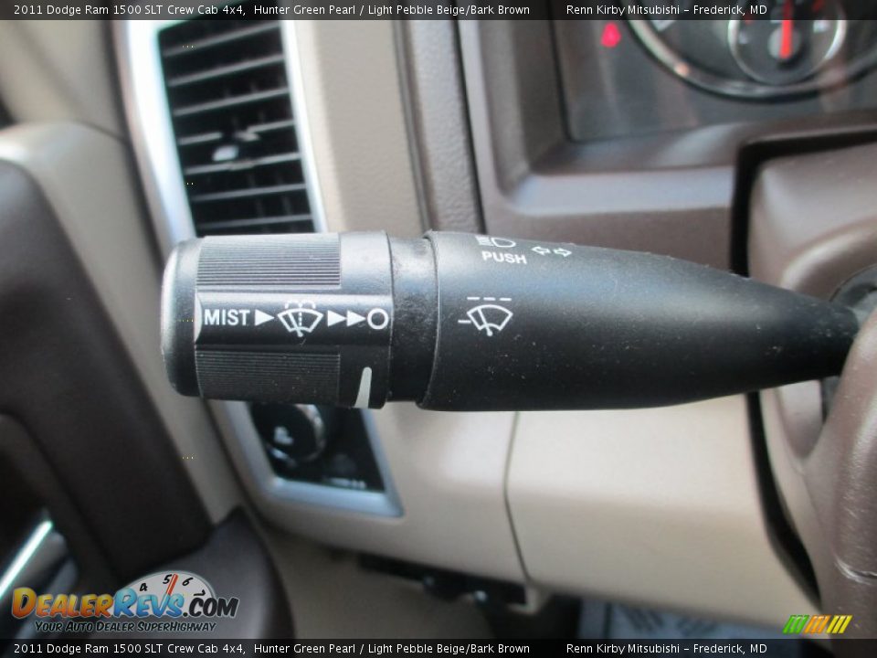 2011 Dodge Ram 1500 SLT Crew Cab 4x4 Hunter Green Pearl / Light Pebble Beige/Bark Brown Photo #25