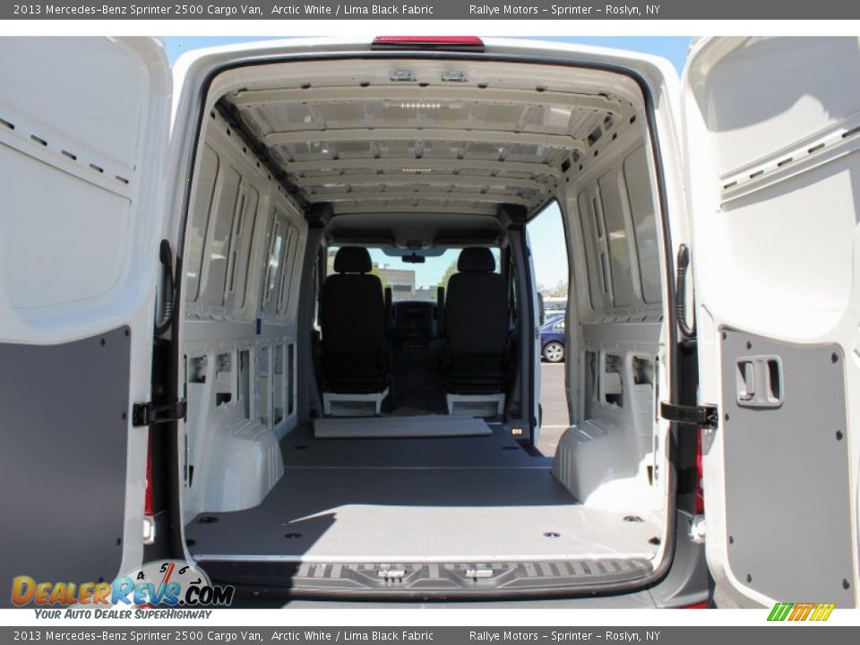 2013 Mercedes-Benz Sprinter 2500 Cargo Van Arctic White / Lima Black Fabric Photo #17