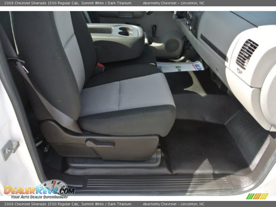 2009 Chevrolet Silverado 1500 Regular Cab Summit White / Dark Titanium Photo #18