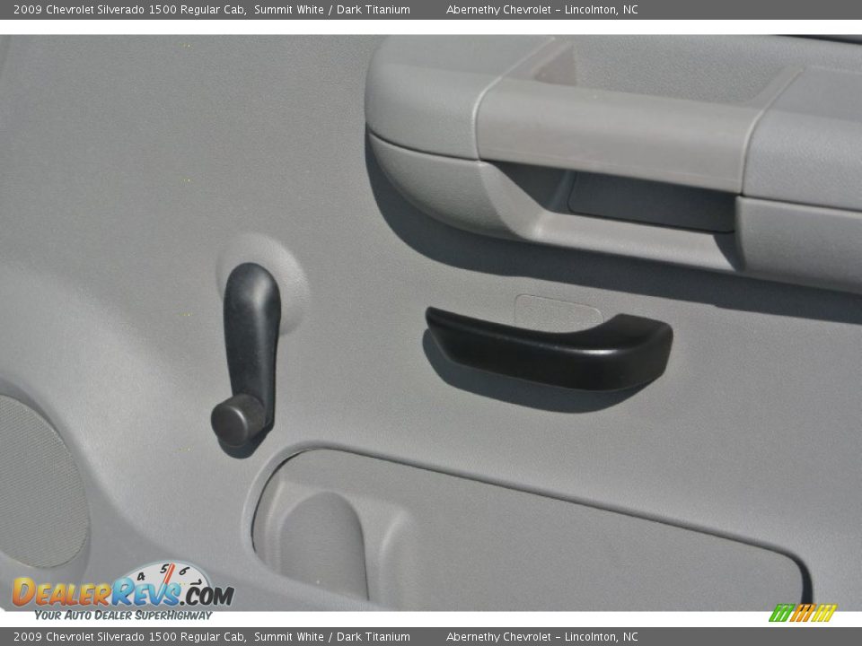 2009 Chevrolet Silverado 1500 Regular Cab Summit White / Dark Titanium Photo #22