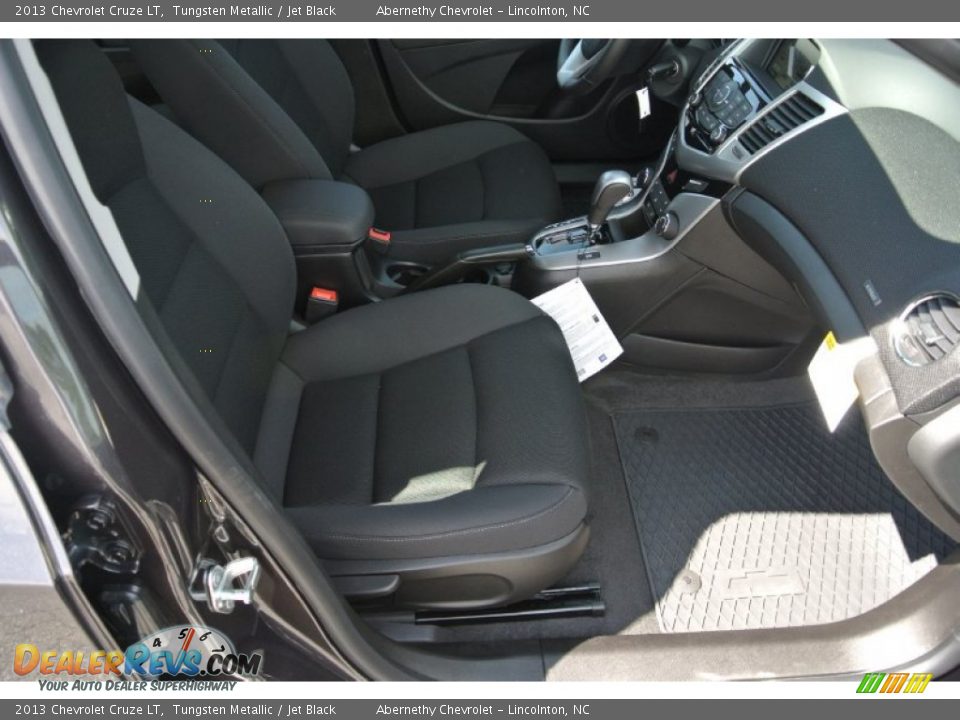 2013 Chevrolet Cruze LT Tungsten Metallic / Jet Black Photo #18