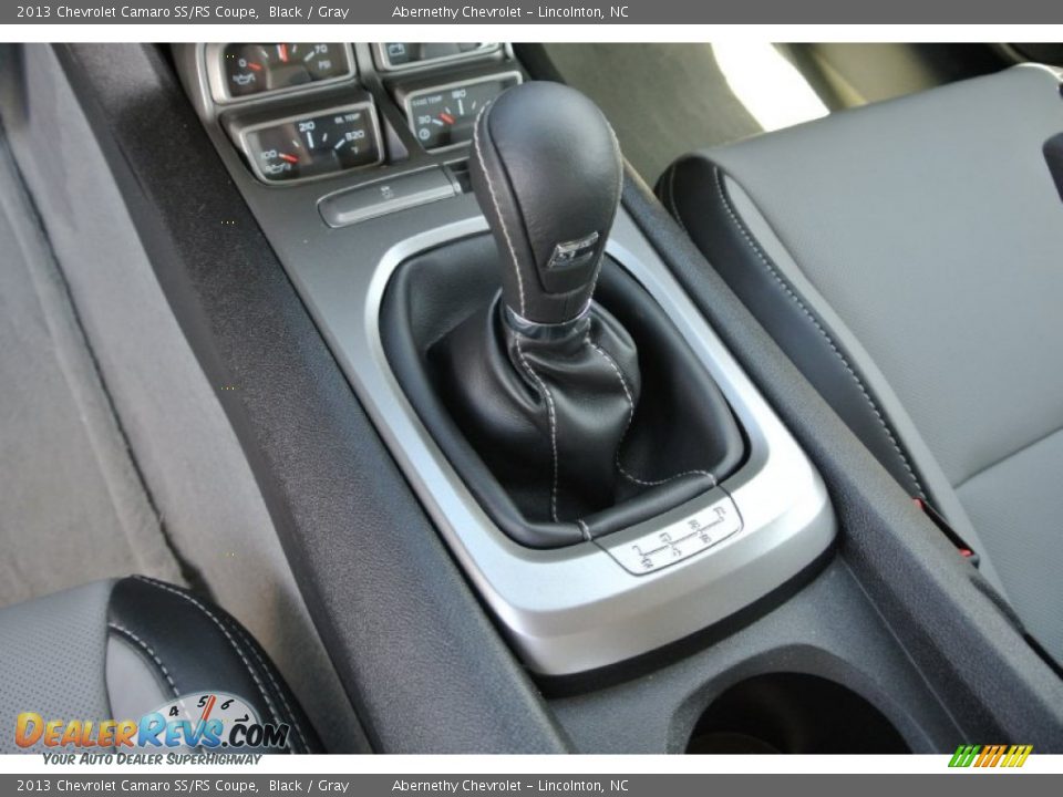 2013 Chevrolet Camaro SS/RS Coupe Shifter Photo #10