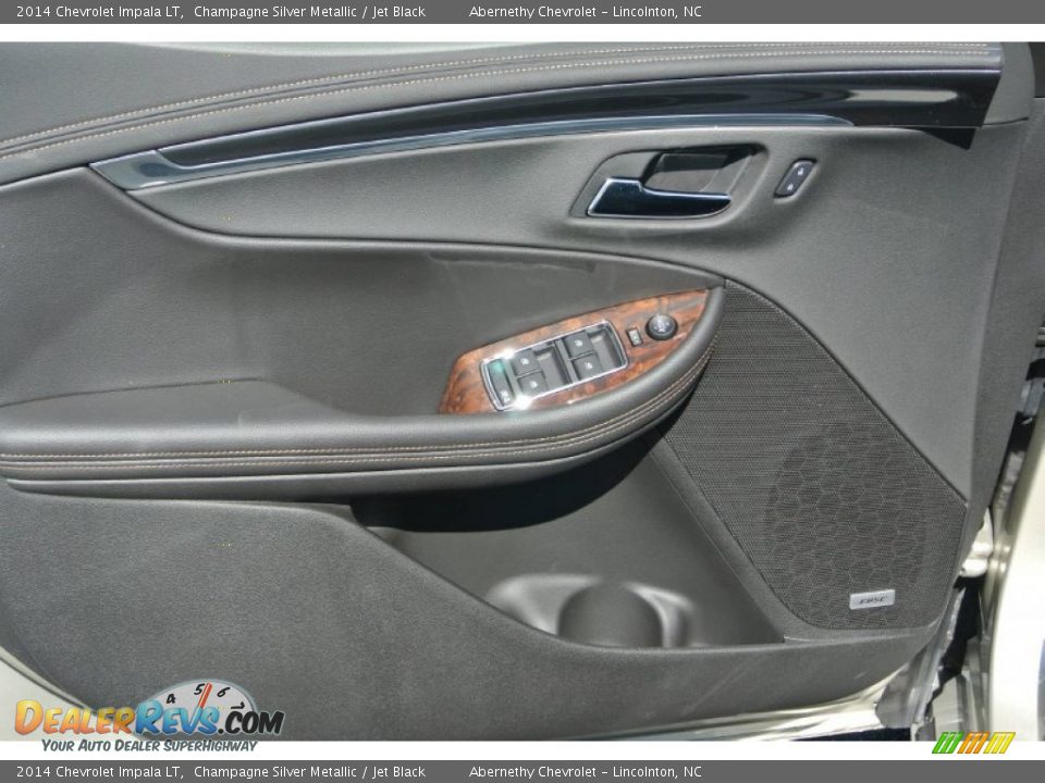 Door Panel of 2014 Chevrolet Impala LT Photo #9
