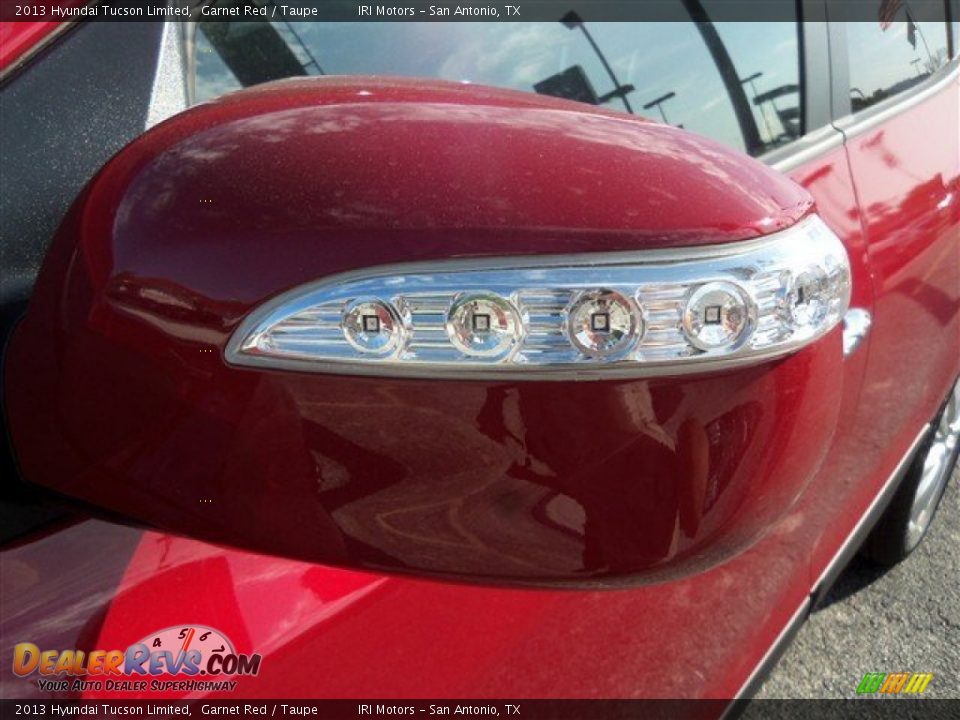 2013 Hyundai Tucson Limited Garnet Red / Taupe Photo #4