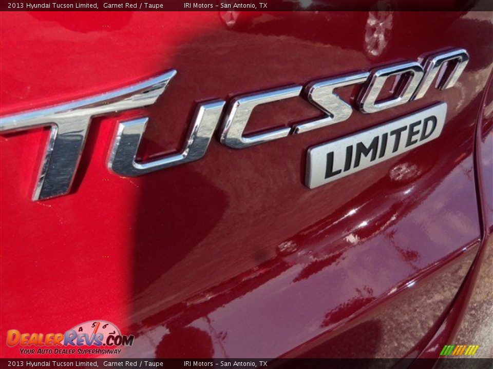 2013 Hyundai Tucson Limited Garnet Red / Taupe Photo #8