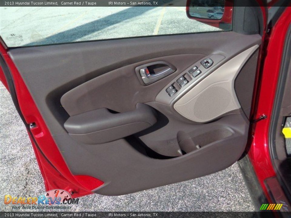2013 Hyundai Tucson Limited Garnet Red / Taupe Photo #9
