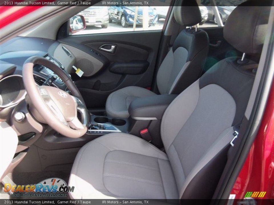 2013 Hyundai Tucson Limited Garnet Red / Taupe Photo #11