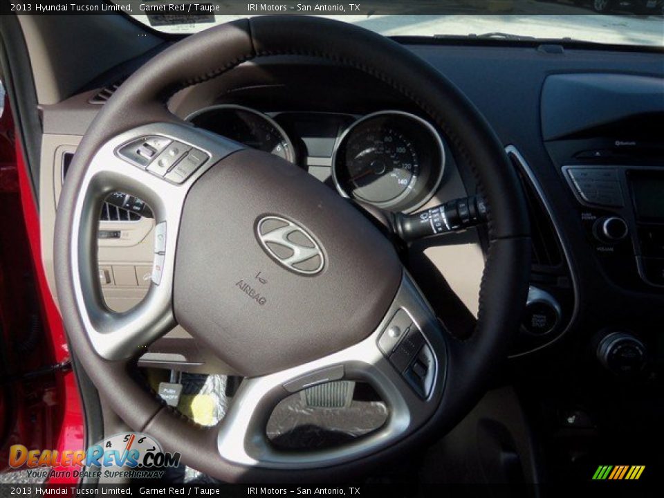 2013 Hyundai Tucson Limited Garnet Red / Taupe Photo #15